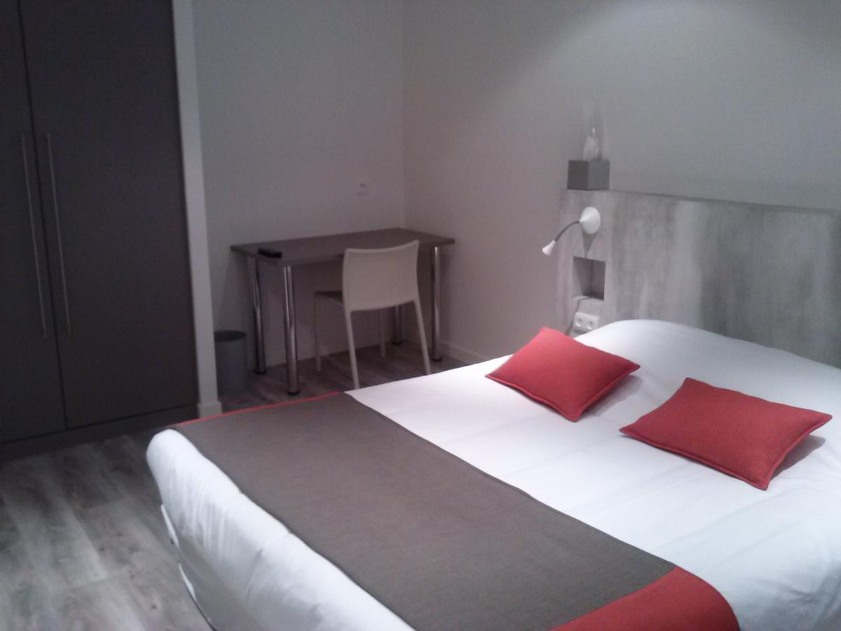 L'Hôtel Restaurant Du Canard Hangest-sur-Somme Chambre photo