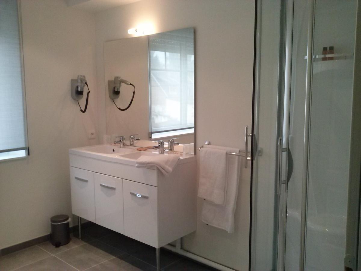 L'Hôtel Restaurant Du Canard Hangest-sur-Somme Chambre photo