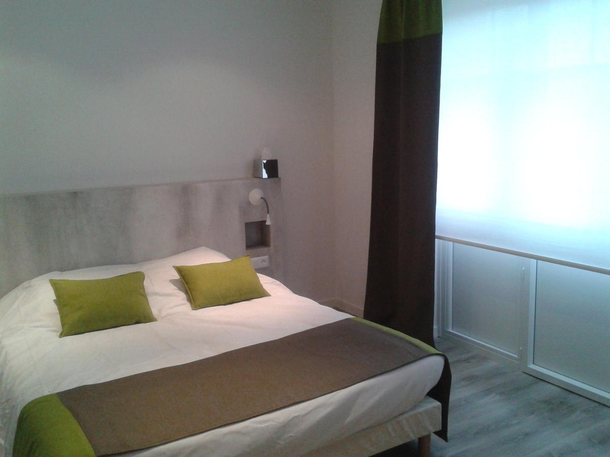 L'Hôtel Restaurant Du Canard Hangest-sur-Somme Chambre photo